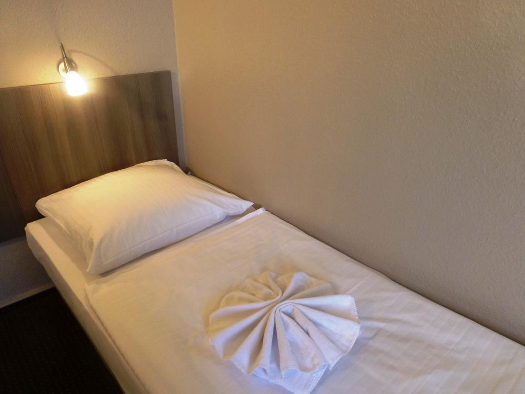 Hotel Rehberge Berlin Mitte Ngoại thất bức ảnh