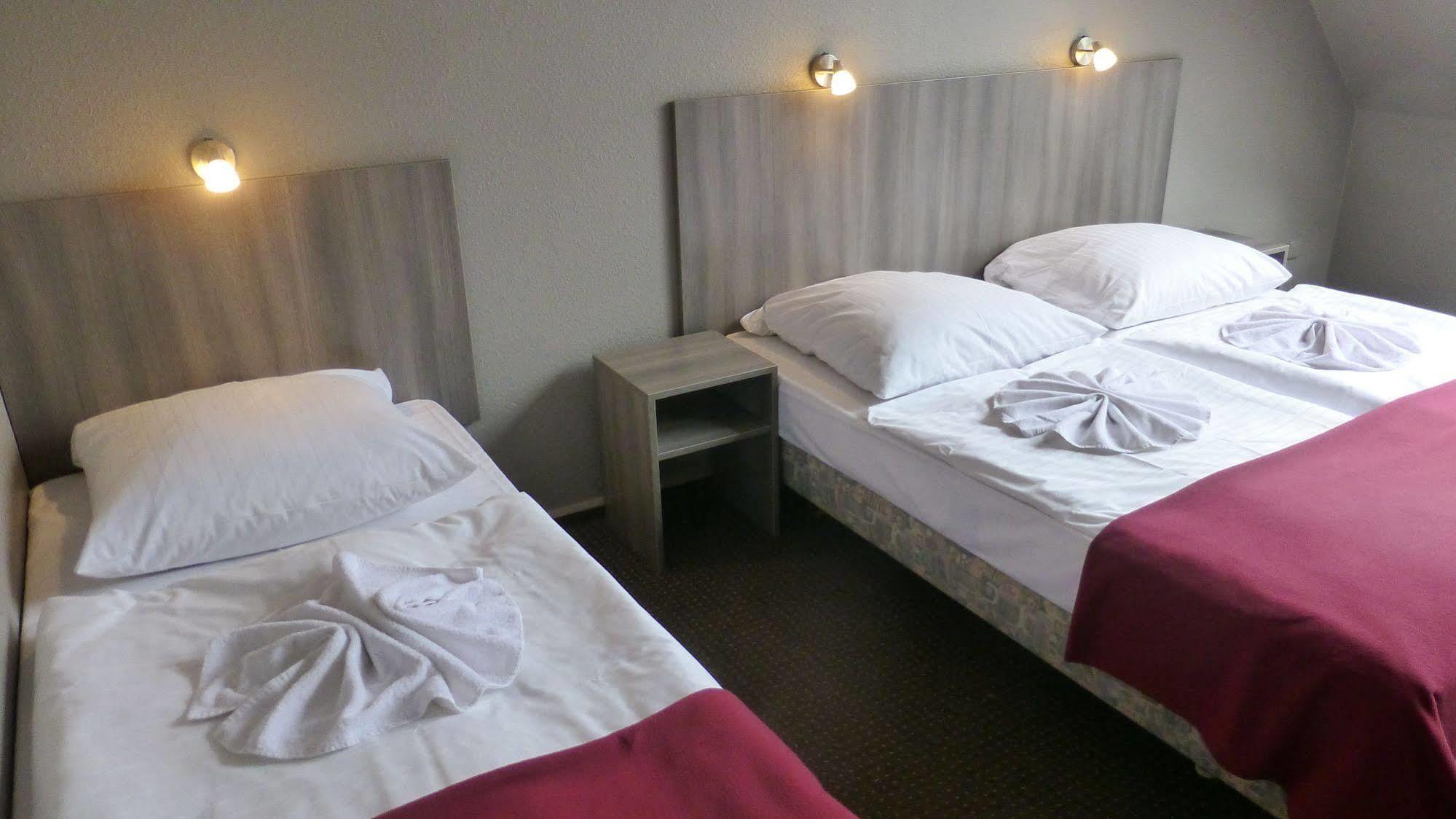 Hotel Rehberge Berlin Mitte Ngoại thất bức ảnh