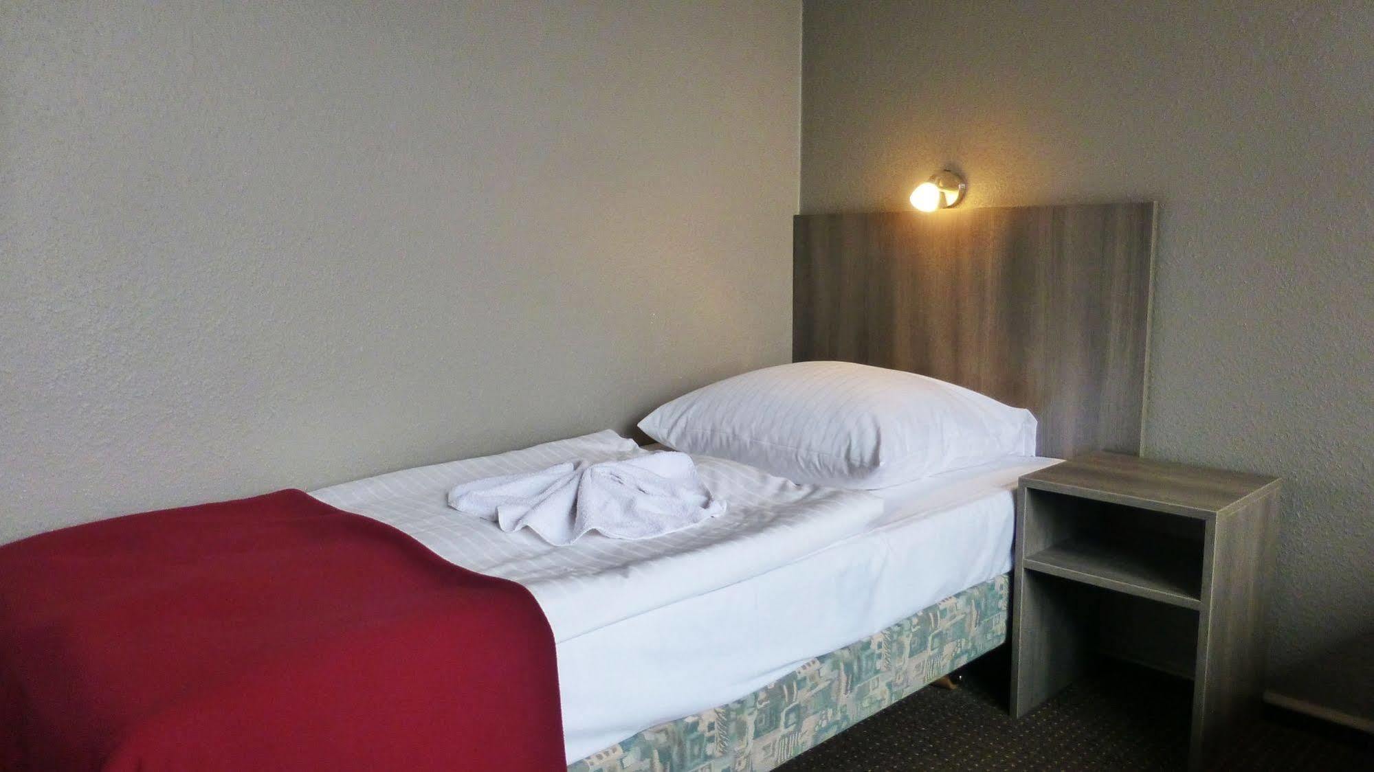 Hotel Rehberge Berlin Mitte Ngoại thất bức ảnh